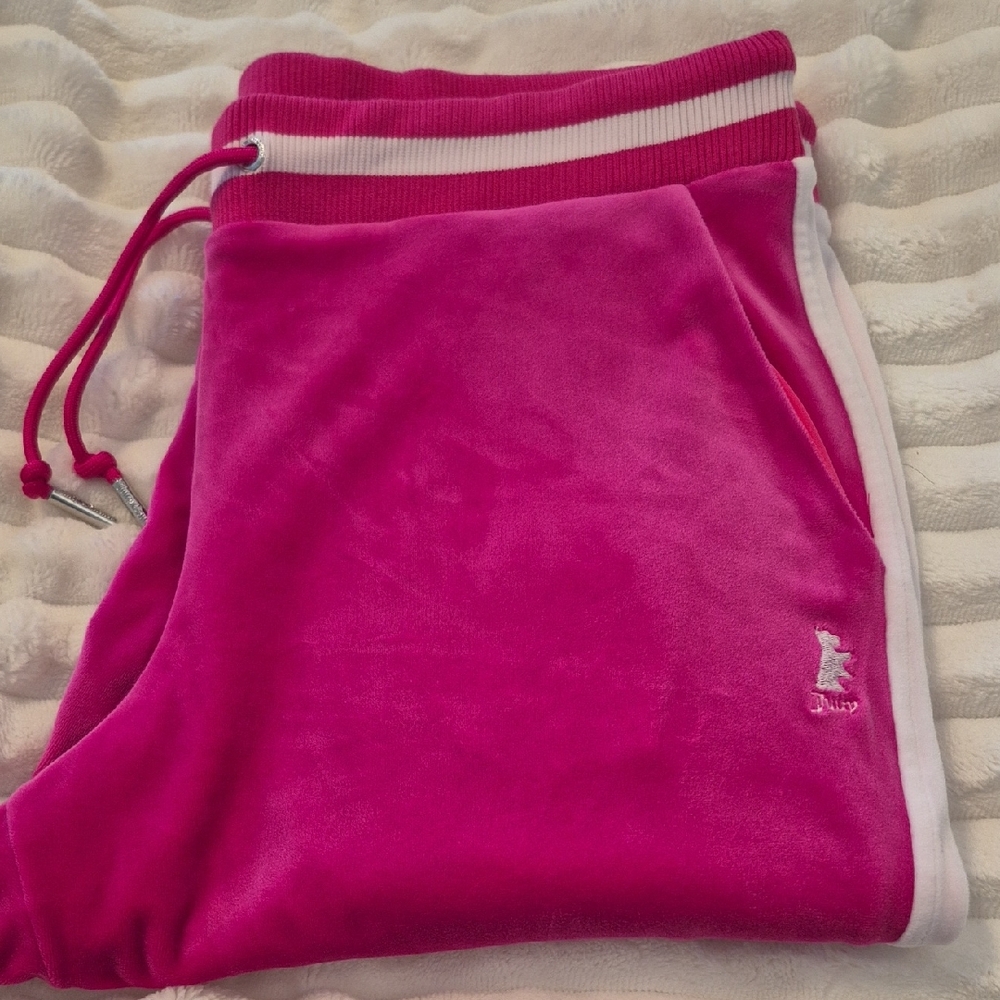 Juicy Couture Fuchsia Velour Joggers